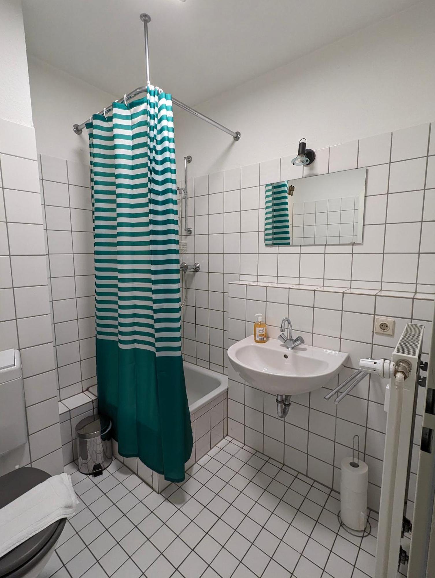 וופרטל City Apartment & Lift - Hoeft מראה חיצוני תמונה