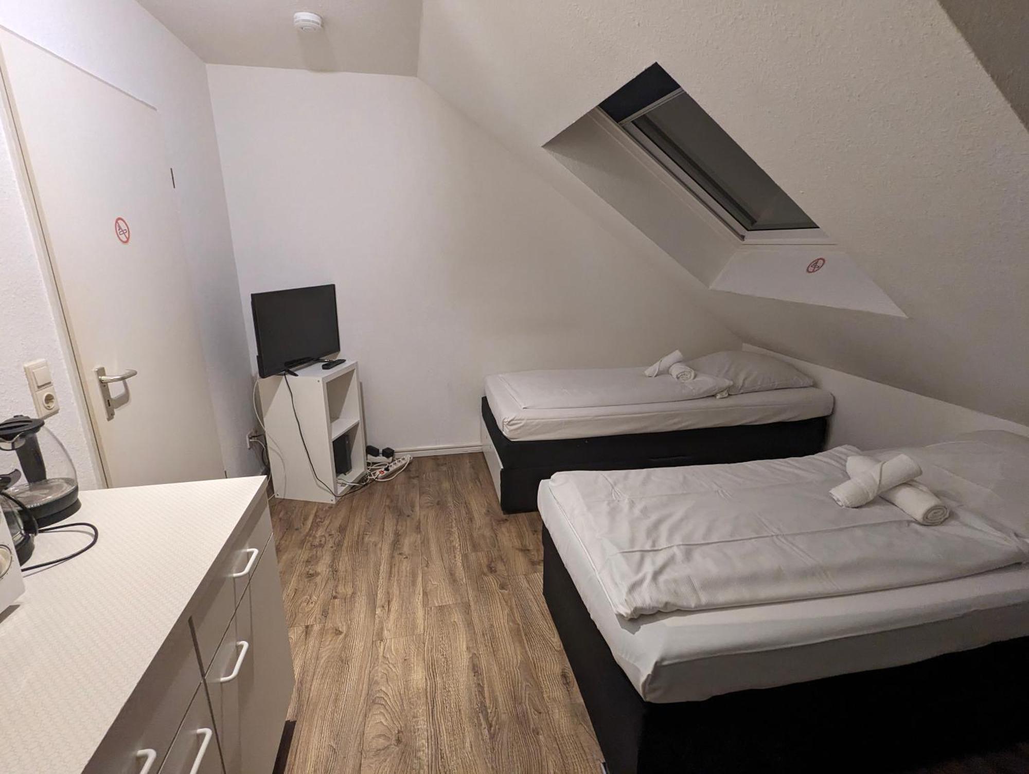 וופרטל City Apartment & Lift - Hoeft מראה חיצוני תמונה